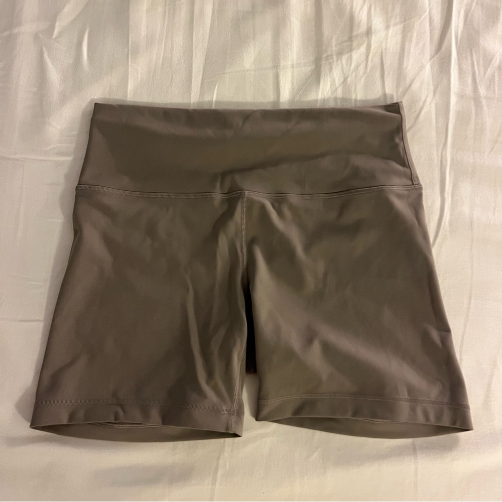 Lululemon Wunder Train “6